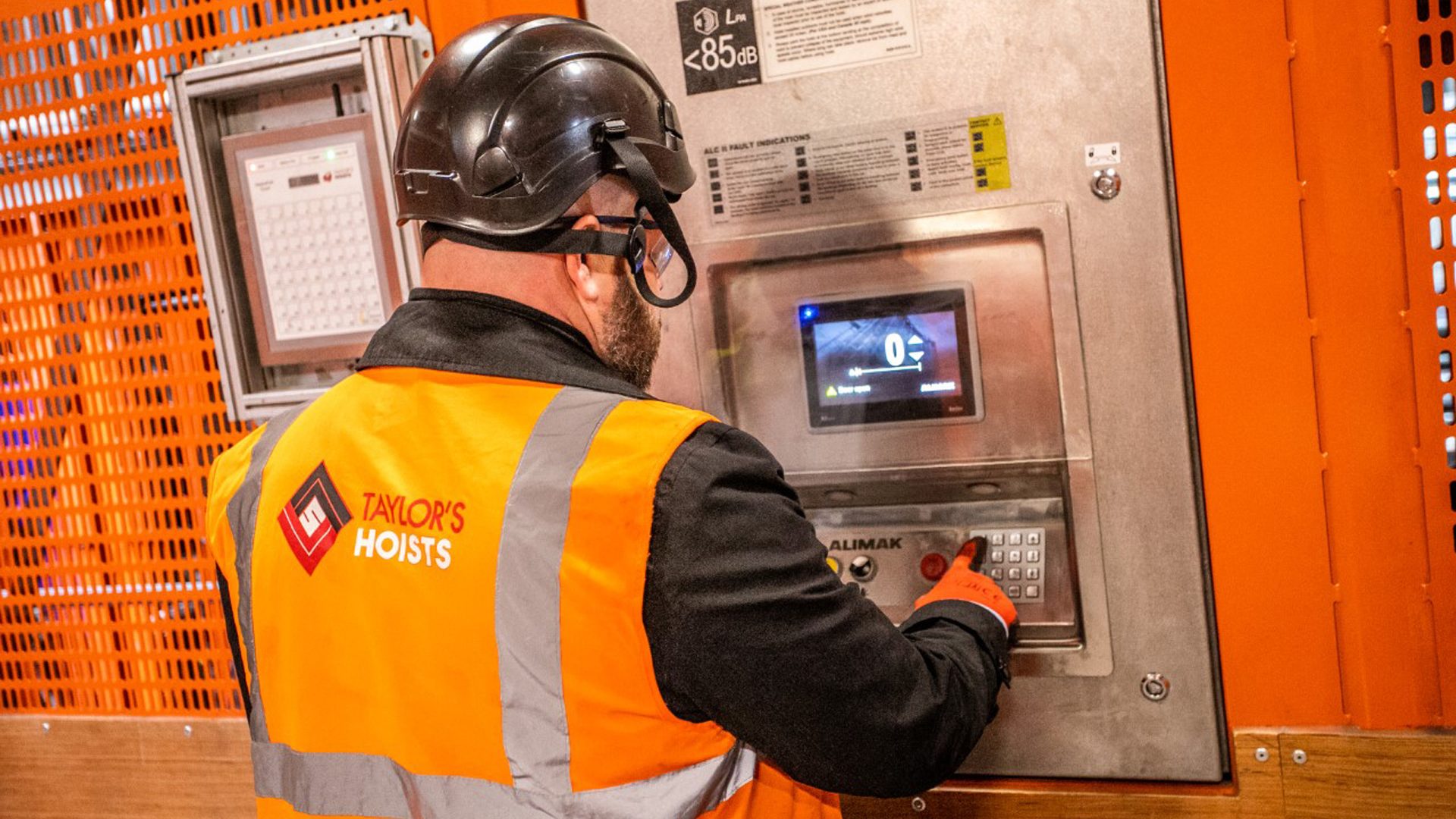 Taylor's Hoists Hoist Hire, Operation & Management Home